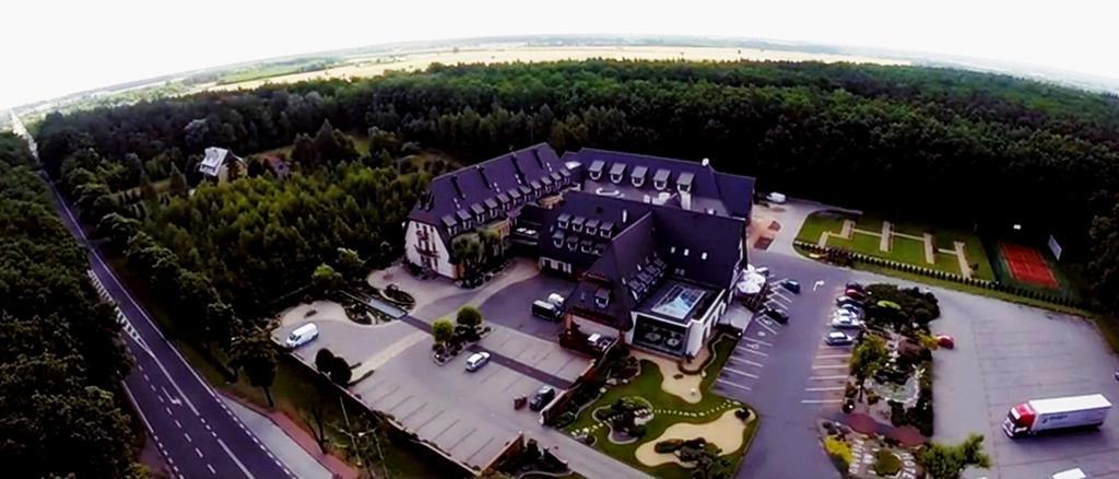 Hotel Na Polboru Sieradz Extérieur photo