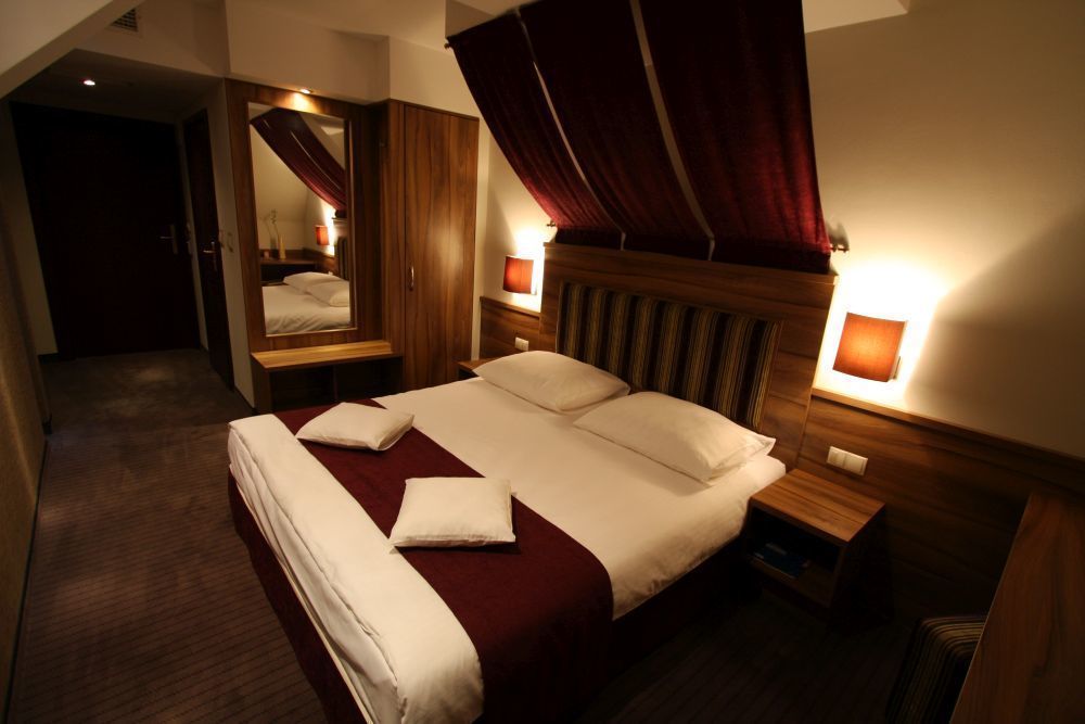 Hotel Na Polboru Sieradz Extérieur photo