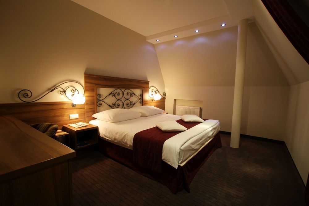 Hotel Na Polboru Sieradz Extérieur photo