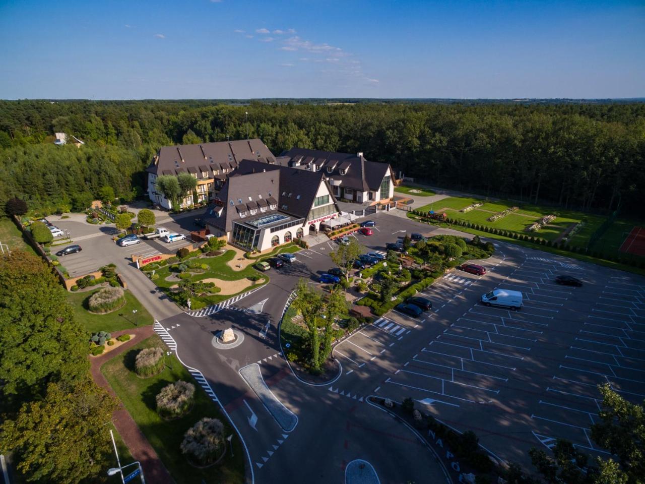 Hotel Na Polboru Sieradz Extérieur photo